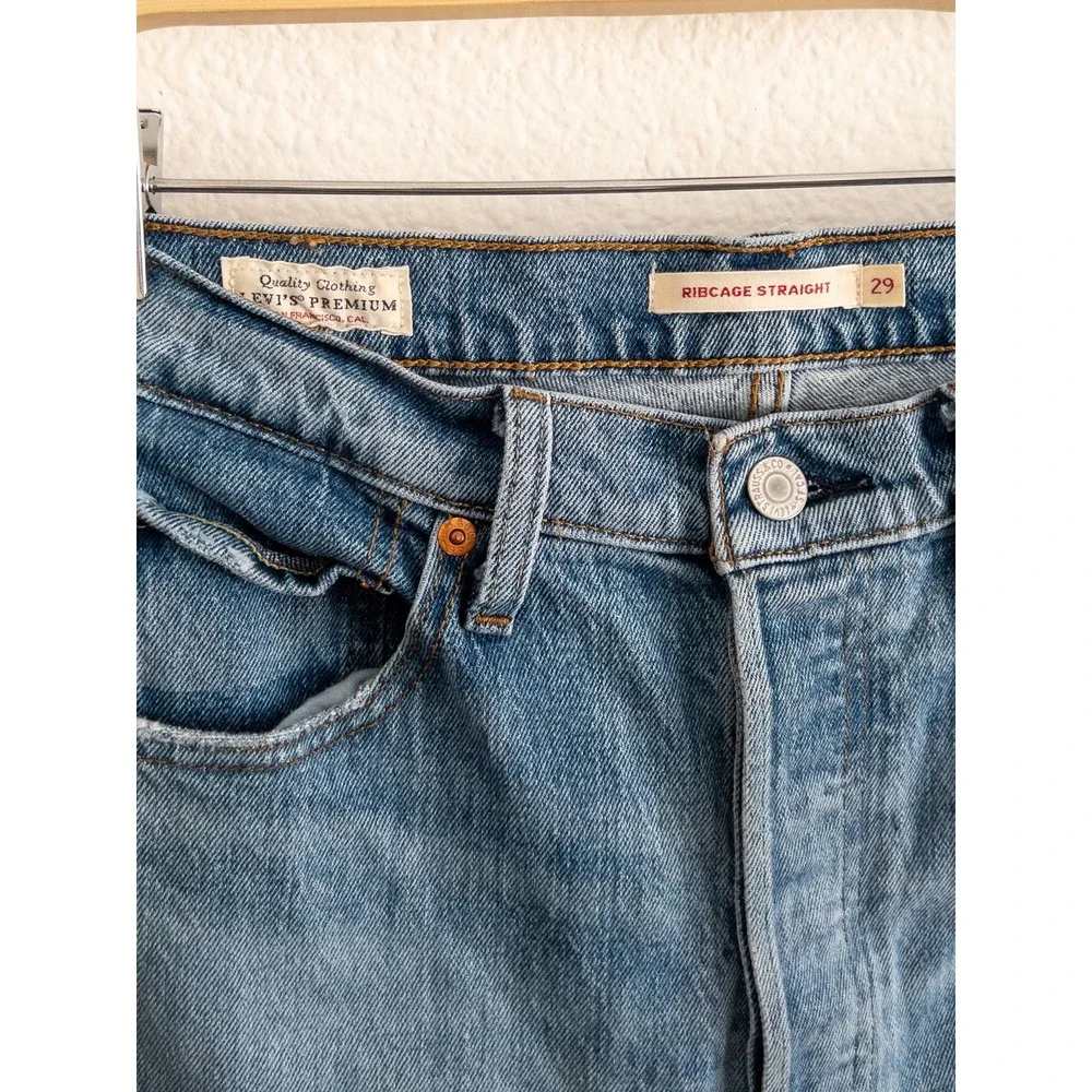 Levi Ribcage Straight Distressed Jeans - Picture 10 of 14